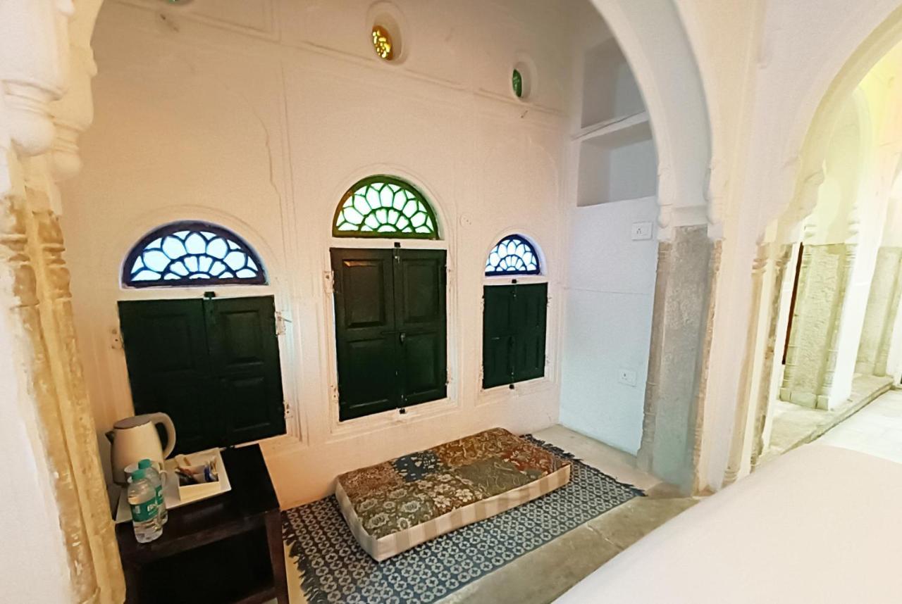 Bloom Boutique - Chelon Haveli Hotel Dzsaipur Kültér fotó